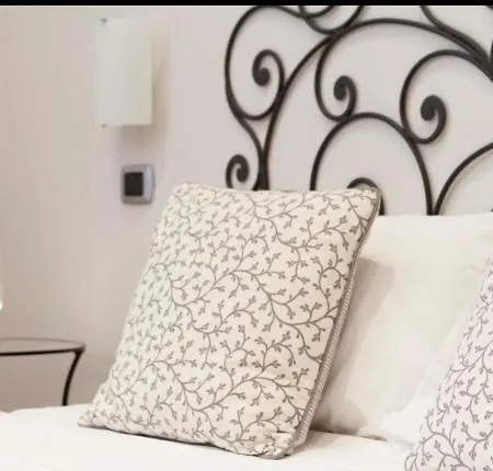 Couette-café Residenza Malaterra 3*