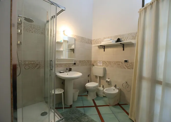 Bed & Breakfast Residenza Malaterra 3*